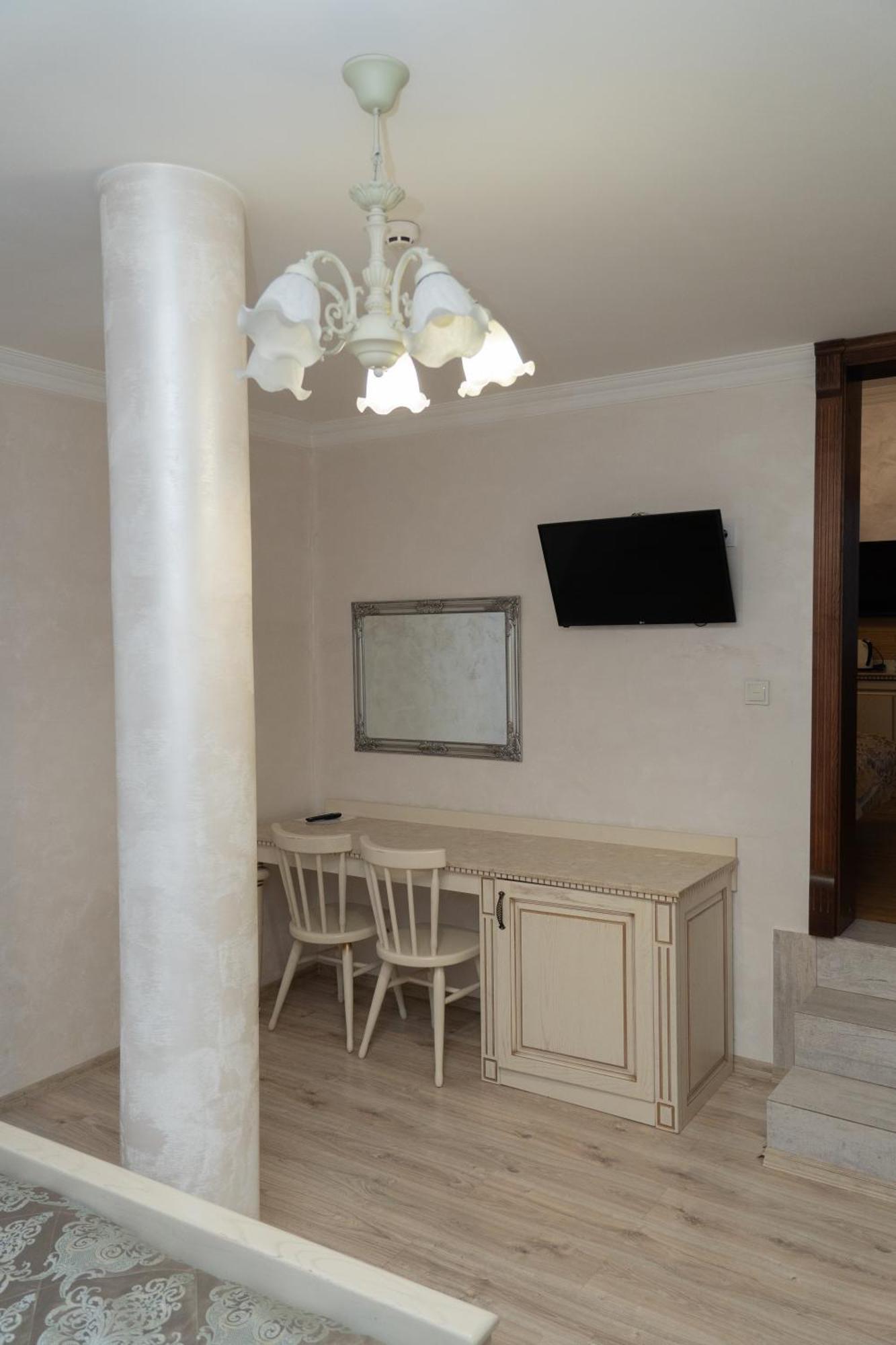 Mardan Palace Spa Resort Bukovel Room photo